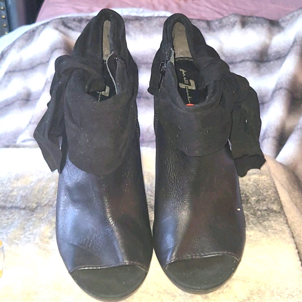 Ankle booties/sandles